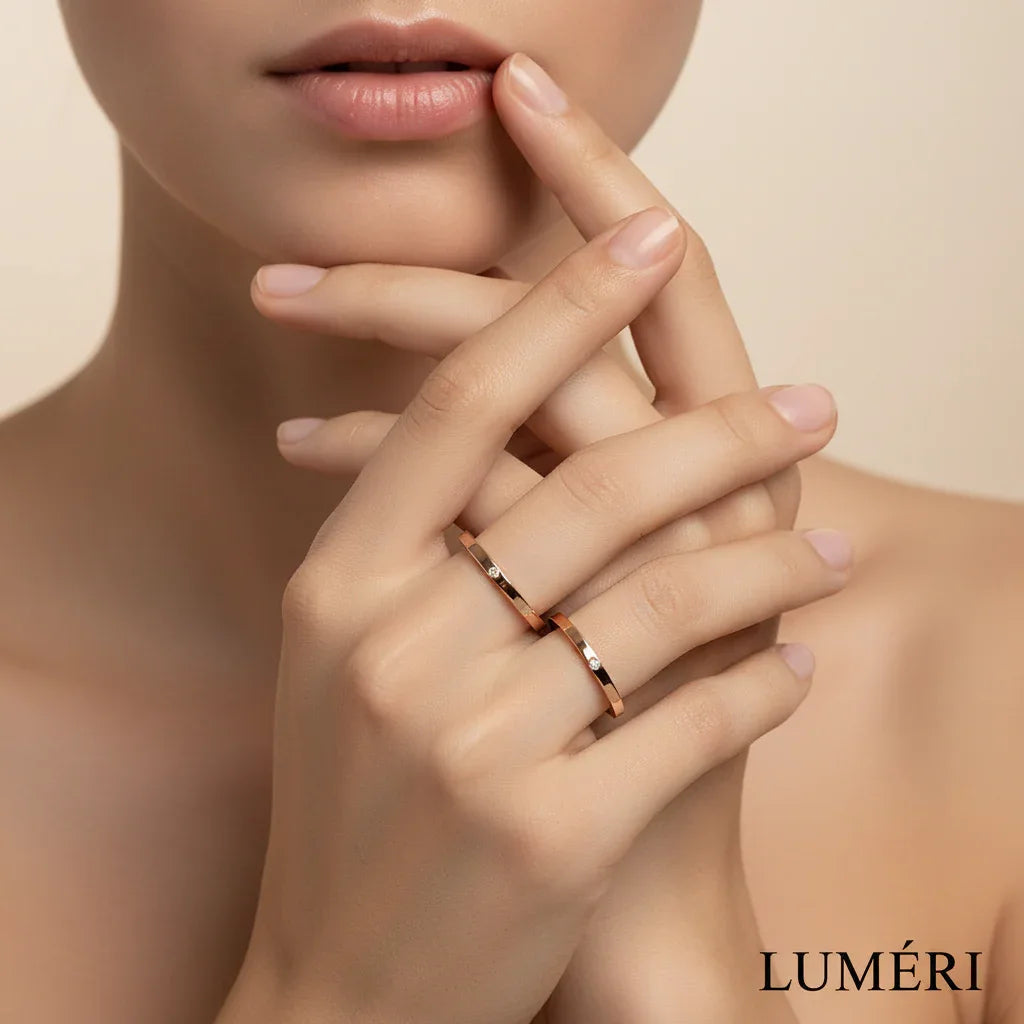 Luméri Essence | Ladies Ring Skagen Jrsr025ss worn on model – LUMÉRI