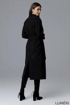 Luméri Studio | Coat Model black 3 close-up detail – LUMÉRI