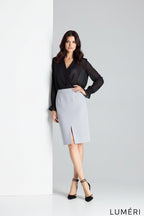 Luméri Studio | Skirt Model grey 2 worn on model – LUMÉRI