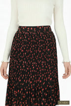 Luméri | Women's Black Skirt – LUMÉRI luxury jewelry