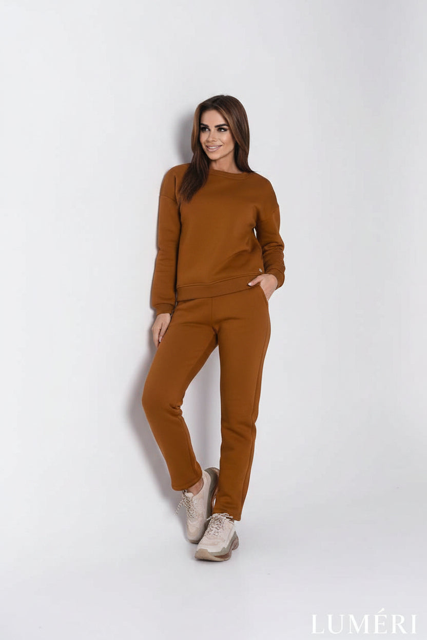 Luméri Leisure | Insulated Tracksuit For Women Sweatshirt And Loose Pants Taba 1 – LUMÉRI
