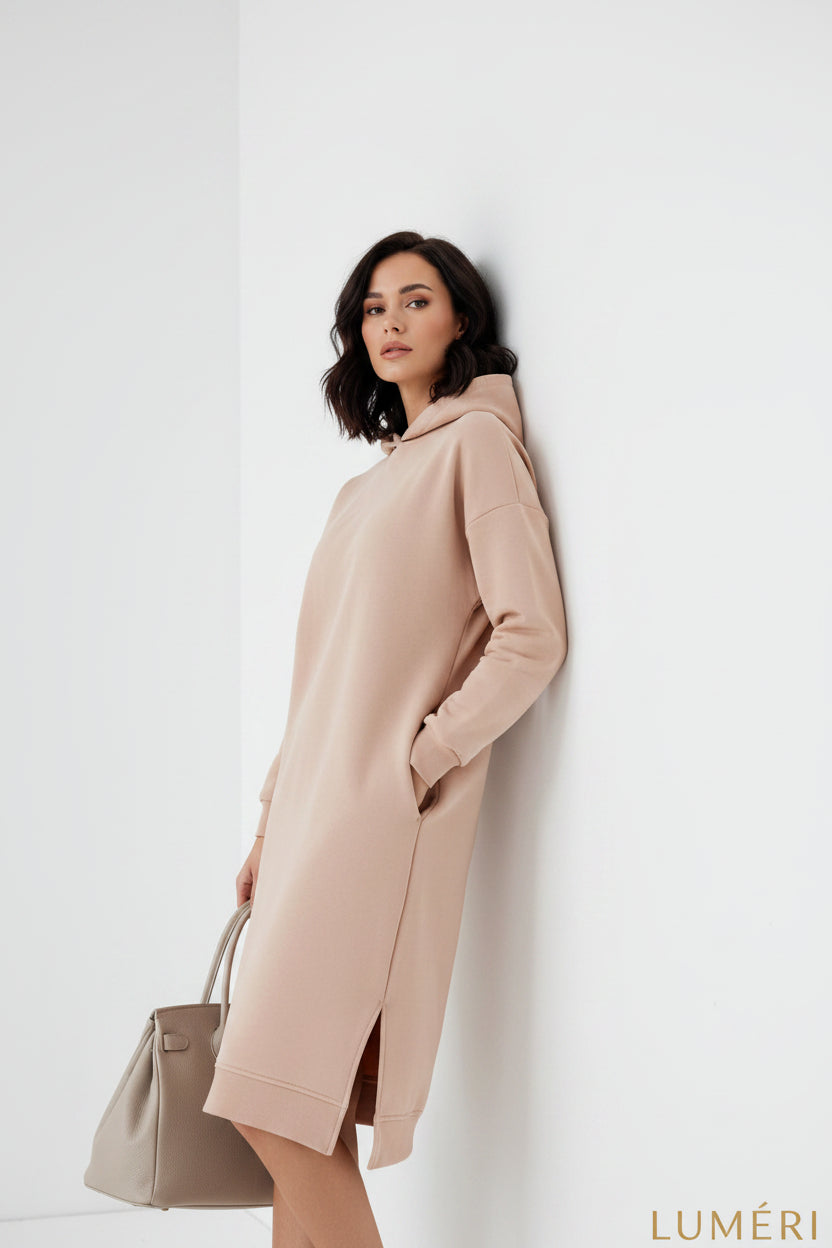 Luméri Muse | Sports Midi Dress With A Hood Beige 1 – LUMÉRI