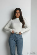 Luméri Studio | Womens Fitted Cream Turtleneck 1 – LUMÉRI