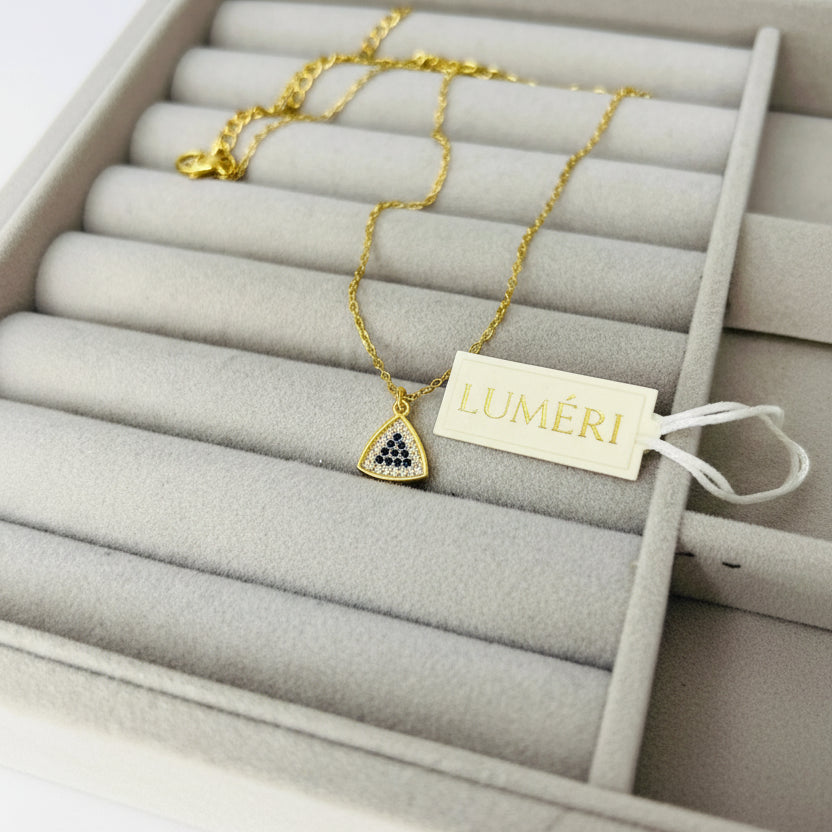 Luméri Solis | Stainless Steel Triangle Necklace close-up detail – LUMÉRI