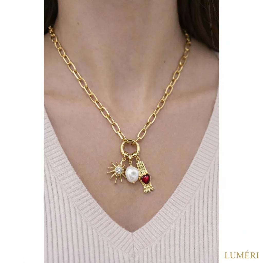 Luméri Essence | Stainless Steel Lock Removable Charm Hand Necklace close-up detail – LUMÉRI