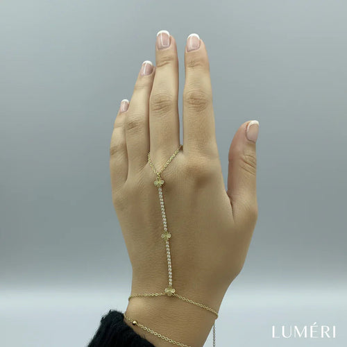 Luméri Aura | Vip Gold Crystal Hand Chain Bracelet worn on model – LUMÉRI