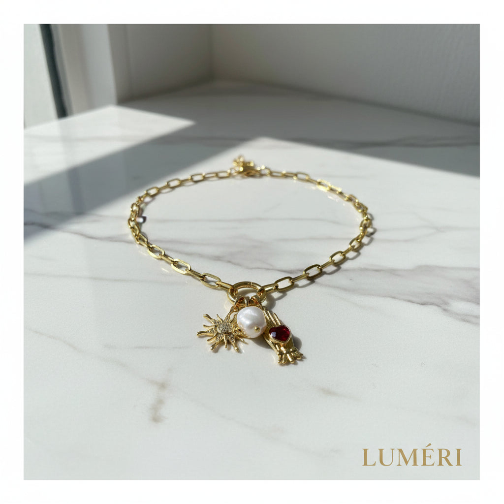 Luméri Essence | Stainless Steel Lock Removable Charm Hand Necklace worn on model – LUMÉRI