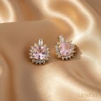 Luméri Aura | 18k Gold Square Stud Earrings With Pink Cubic Zirconia close-up detail – LUMÉRI