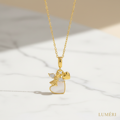 Luméri Bloom | Stainless Steel Heart Paw Necklace For Women product photo – LUMÉRI