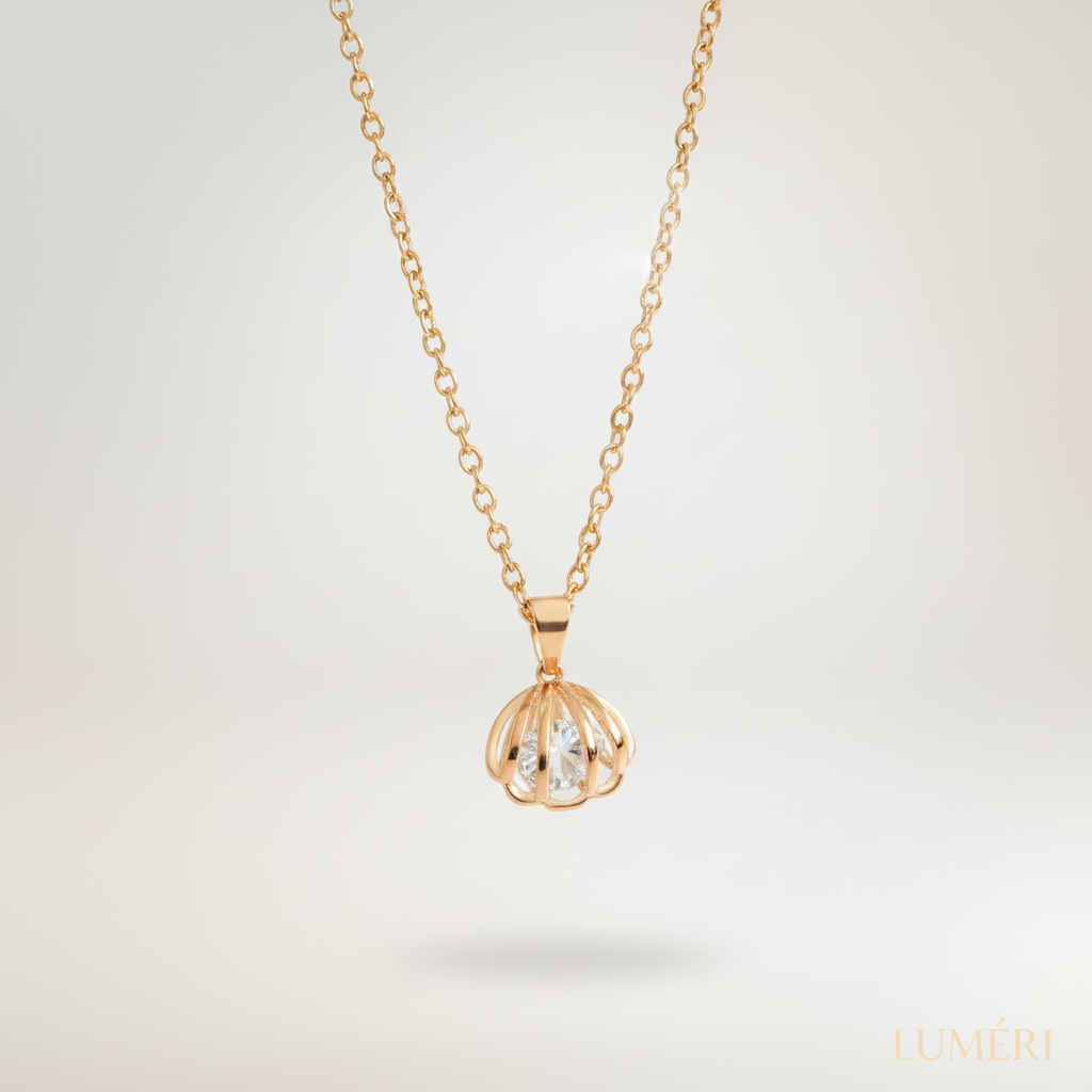 Luméri Bloom | Ocean Treasure 24 Karats Seashell Necklace – LUMÉRI luxury jewelry