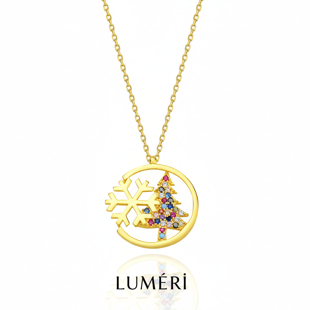 Luméri Bloom | 925 Sterling Silver Christmas Tree Necklace Snowflake Elegant Women's close-up detail – LUMÉRI