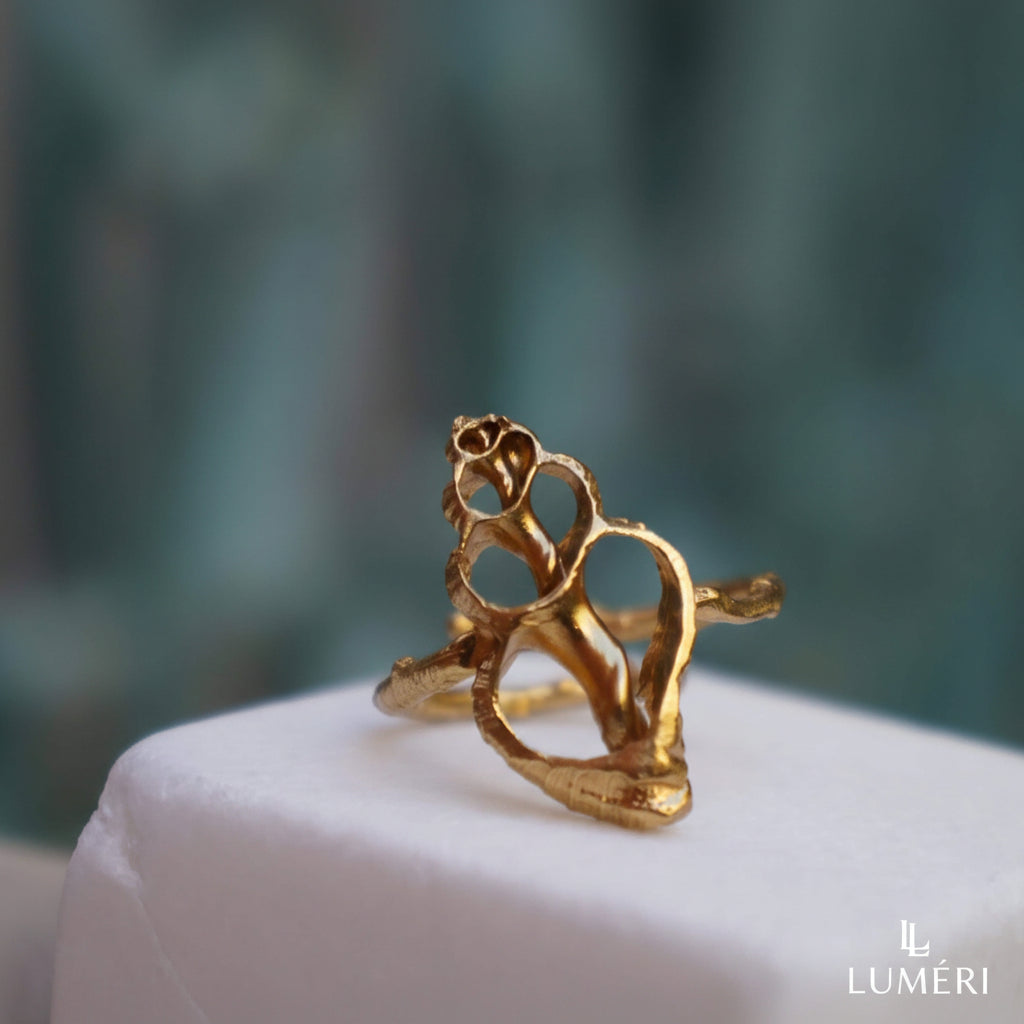 Luméri Bloom | Nature Inspired Ring Genuine Sea Shell Adjustable Gold Brass – LUMÉRI luxury jewelry
