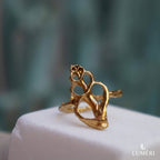 Luméri Bloom | Nature Inspired Ring Genuine Sea Shell Adjustable Gold Brass – LUMÉRI luxury jewelry