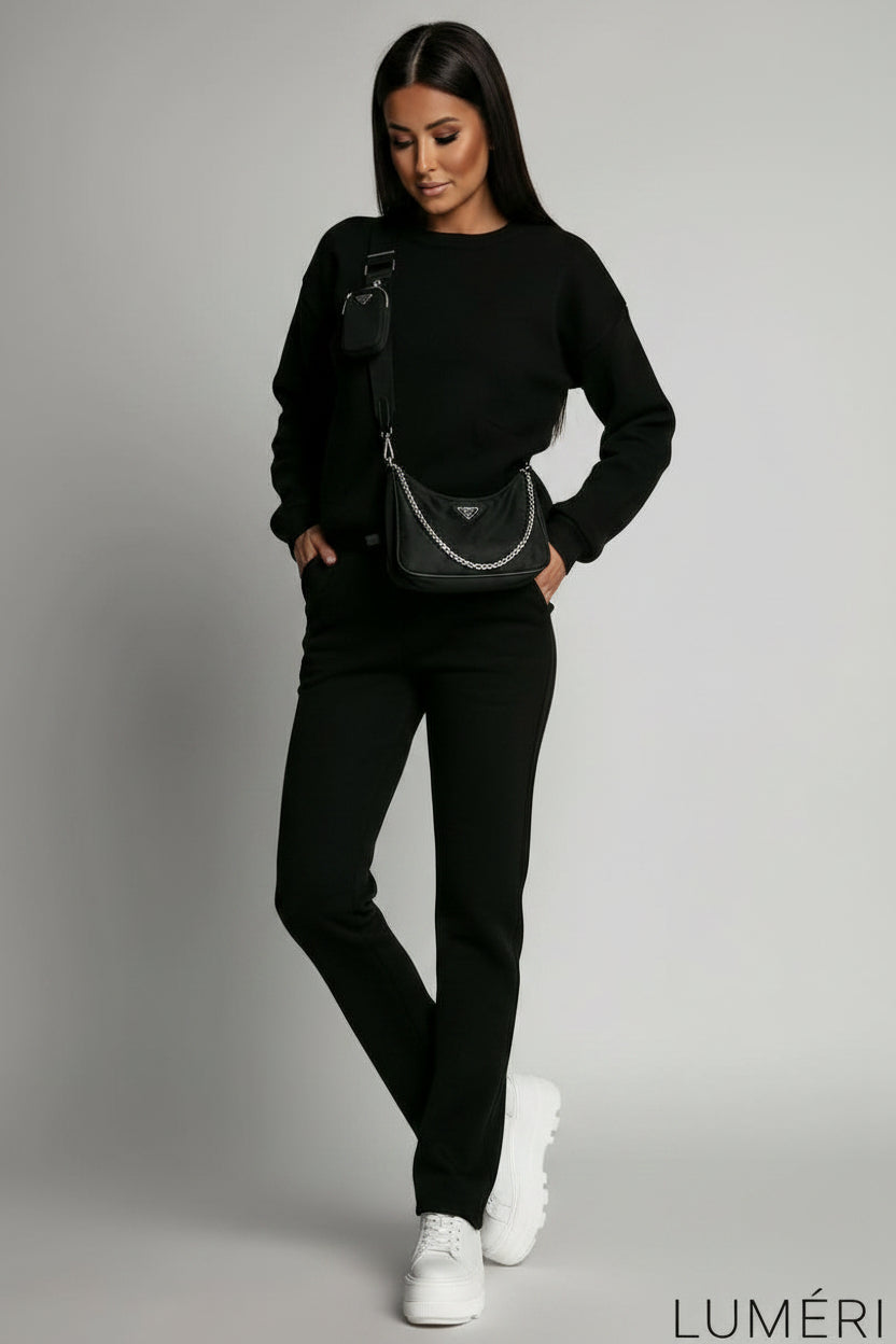 Luméri Leisure | Insulated Tracksuit For Women Sweatshirt And Loose Pants Black 3 close-up detail – LUMÉRI